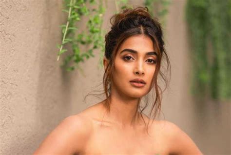 pooja hegde xxx photos|POOJA HEGDE Nude .